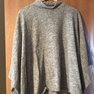 Gray sweater, poncho